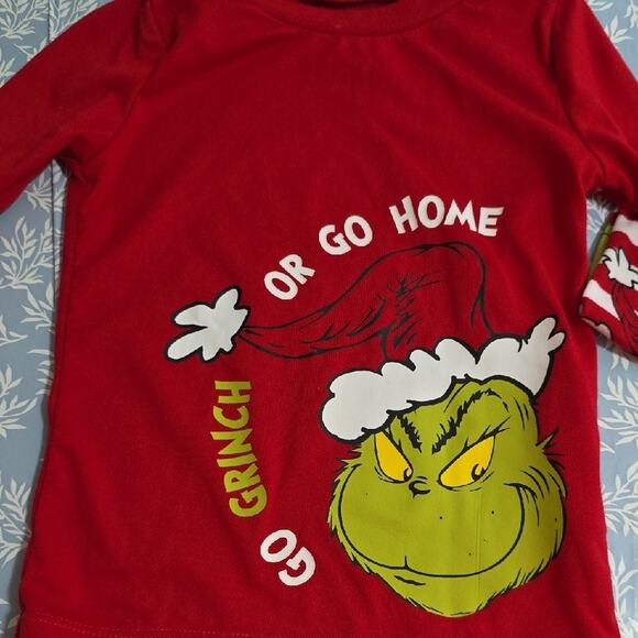 Dr. Seuss Grinch Kids Sz 4T Red and Green Grinch Playful Fun Kids Pajama Set - Picture 4 of 9